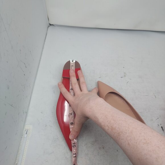 Christian Louboutin Hot Chickita Flat Patent Nude Shoe - Picture 6 of 12